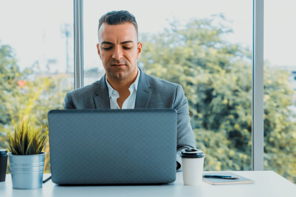 What are the types of vendor risk?