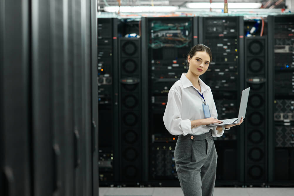 The data lifecycle can be managed with automated compliance.